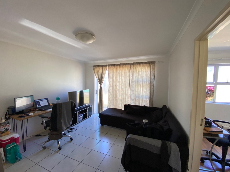 2 Bedroom Property for Sale in Muizenberg Western Cape